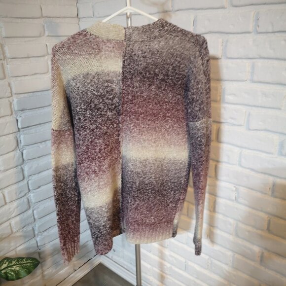 Hollister Ladies Button Front Cardigan - Picture 2 of 10